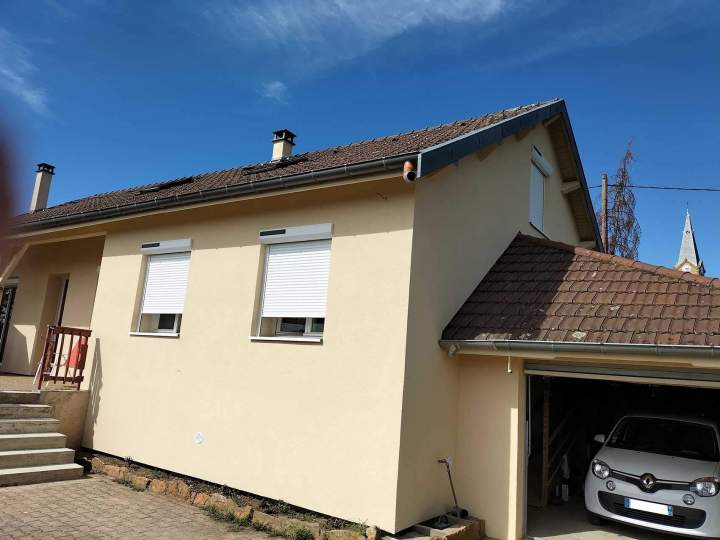 Installation de volets roulants solaire Lyon