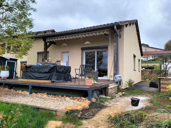 Rénovation extérieure avec travaux de peinture Lyon