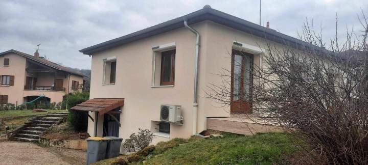 Travaux de peinture en extérieur à Lyon