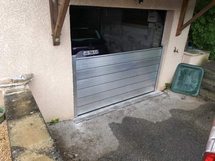 Structures de protection contre la montée des eaux